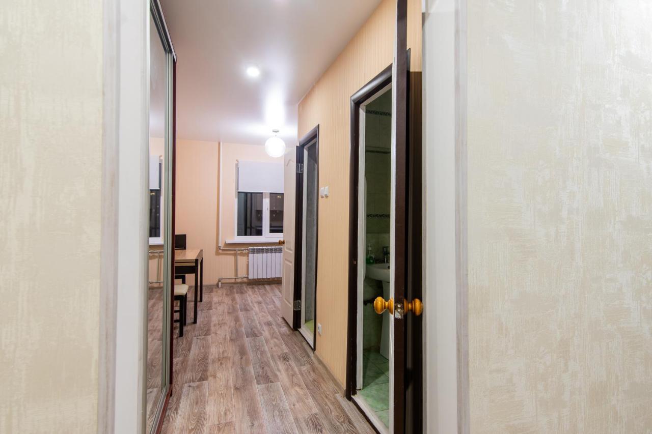 Apartment Street Trostyanetskaya キエフ エクステリア 写真